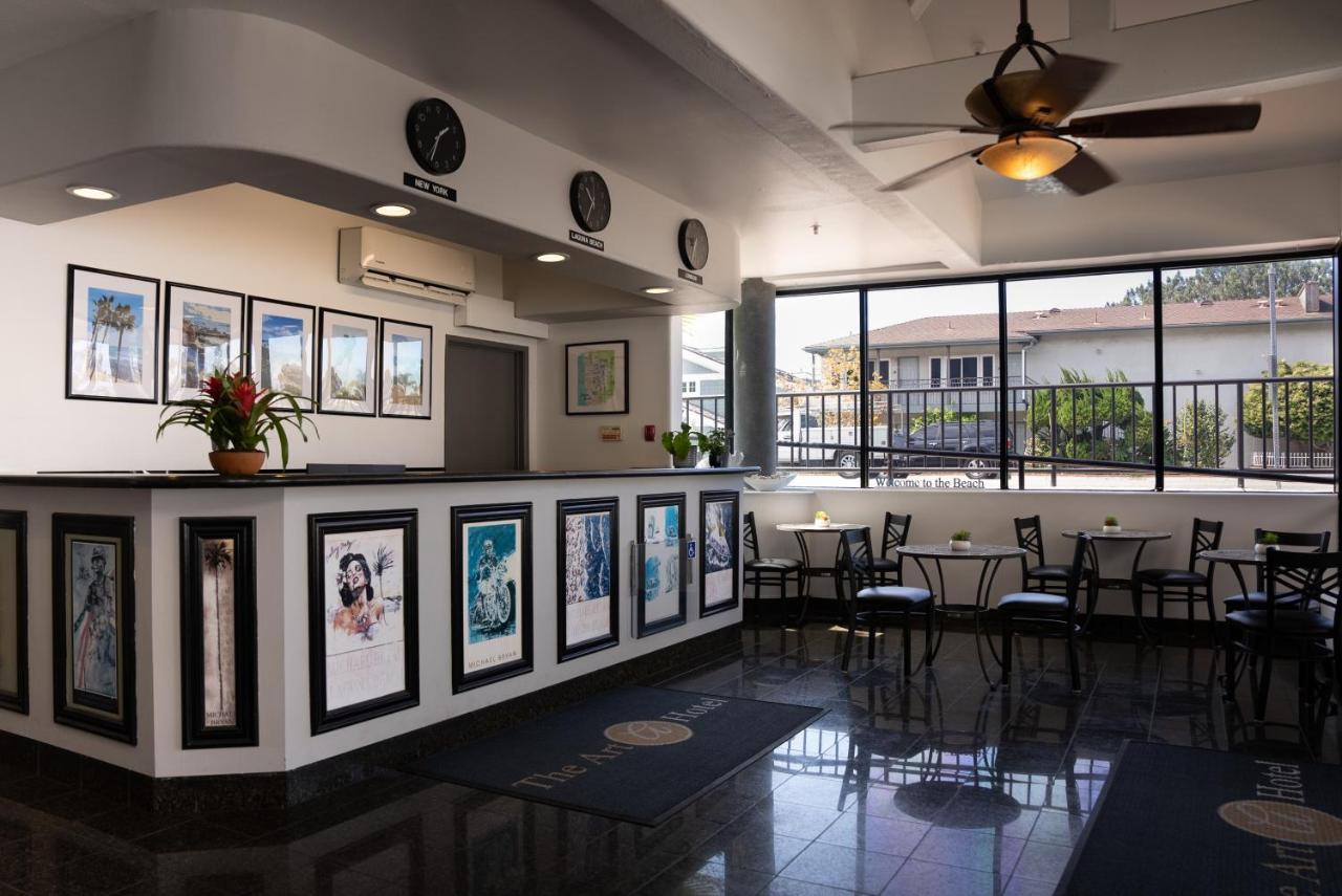 Art Hotel Лагуна Бийч Екстериор снимка